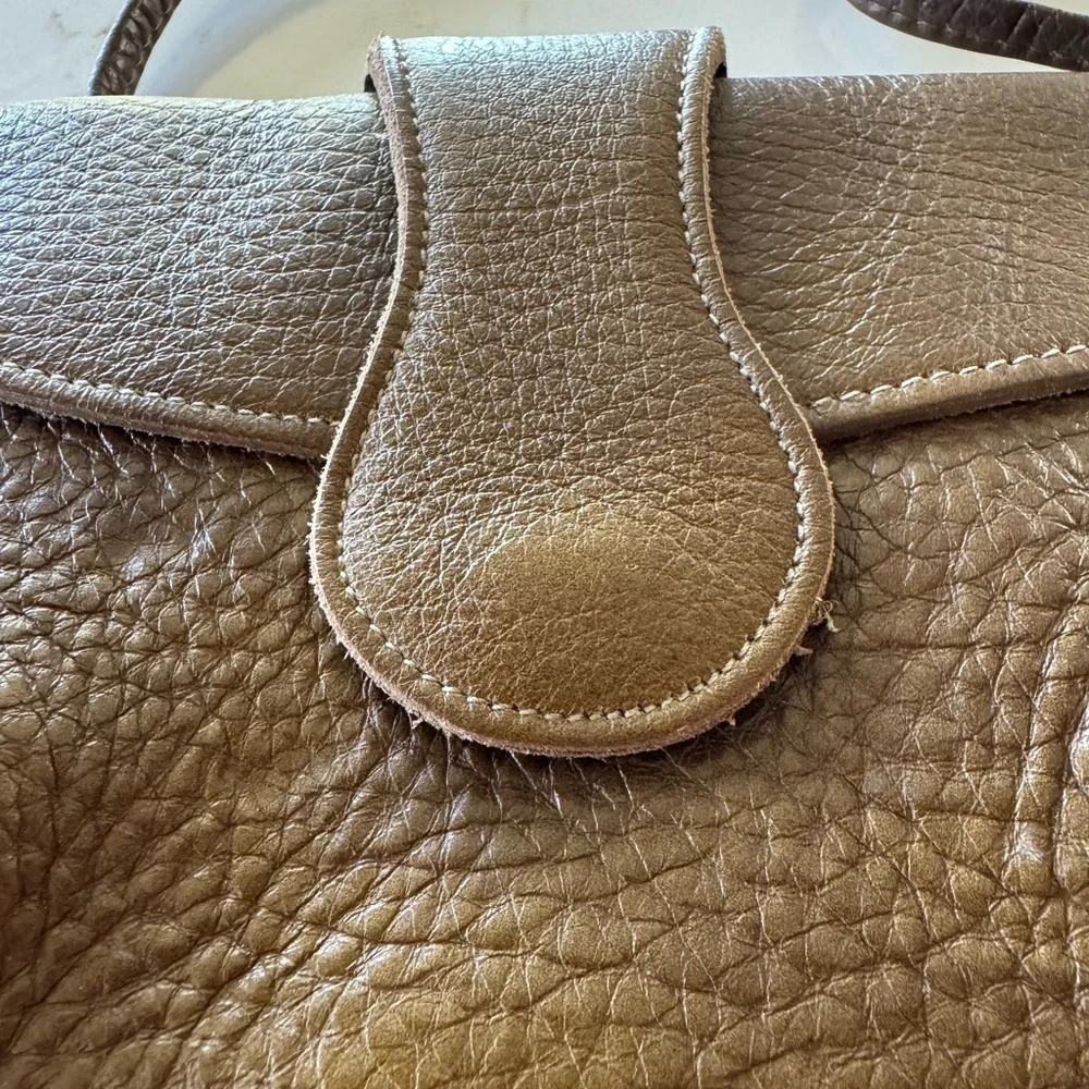 Calderon Vintage Retro Olive Pebbled Leather Crossbody Bag Snap Close Tie Belt